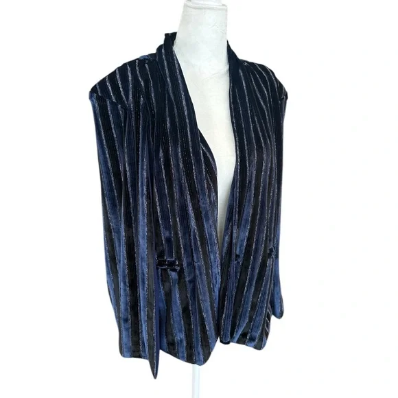 Free People Jagger Velvet Cape - Picture 5 of 11